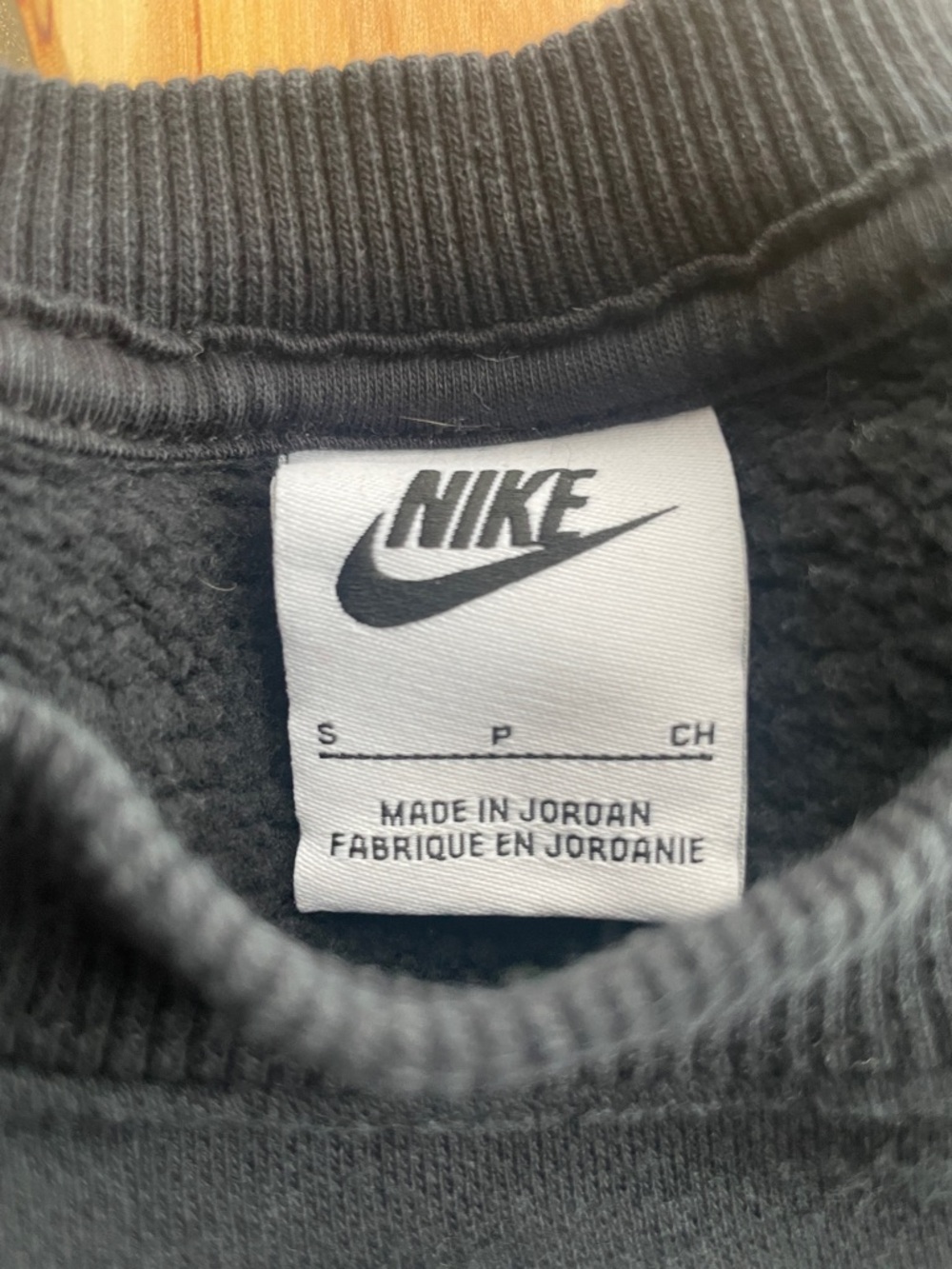 Nike sweatshirt - Picture 4 of 4